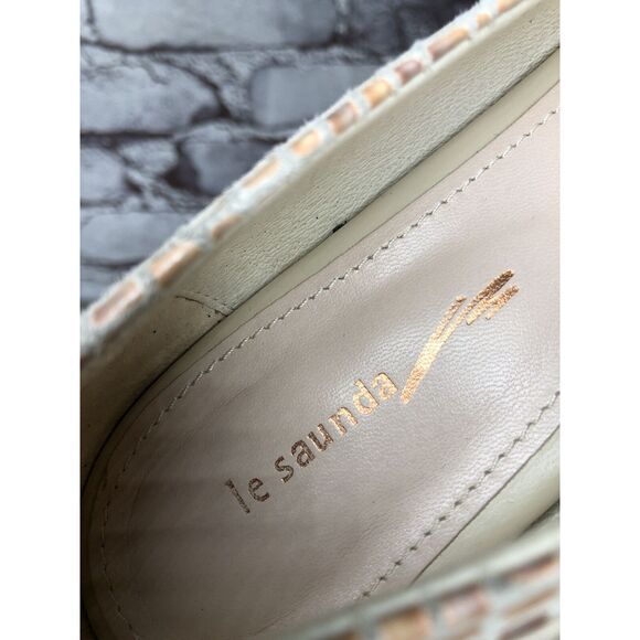 LE SAUNDA Ivory Leather Pink Croc Bow Peep Toe Wedges Women’s Sz 38EU/7.5M US - Picture 13 of 16